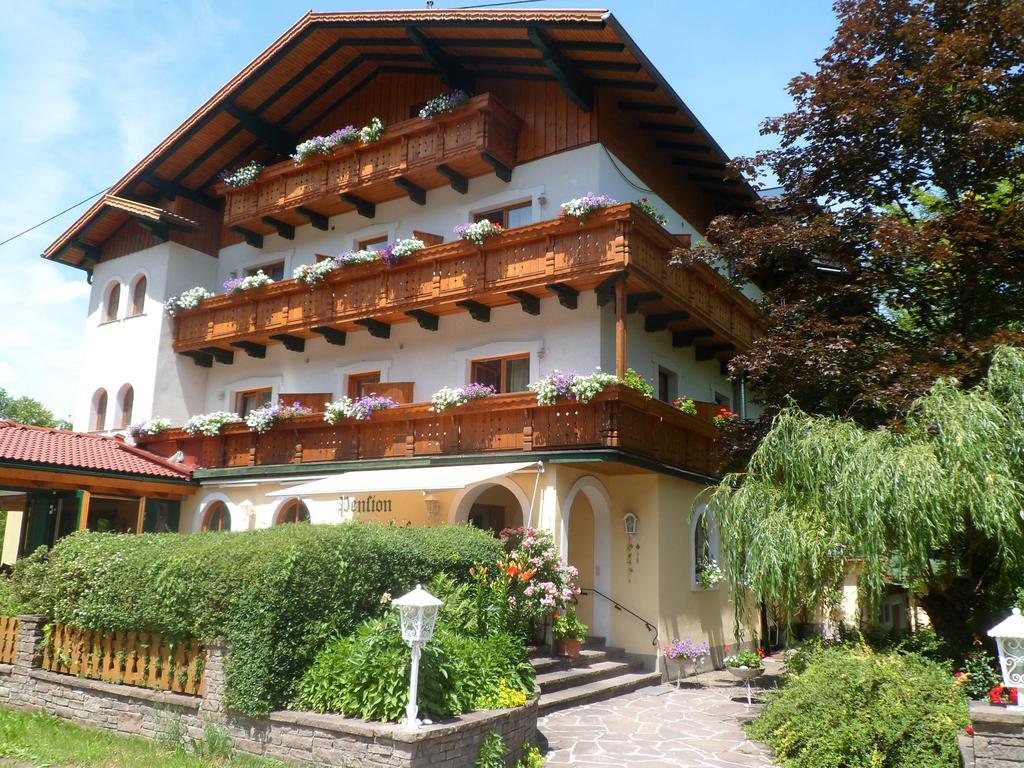 Pension Gruenauhof Grünau im Almtal Esterno foto